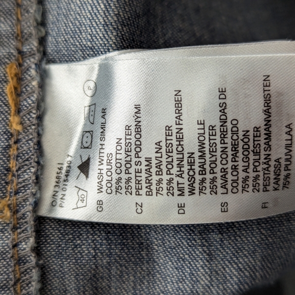 Women's Snap Button Denim Short from H&M size 12 - Picture 10 of 10